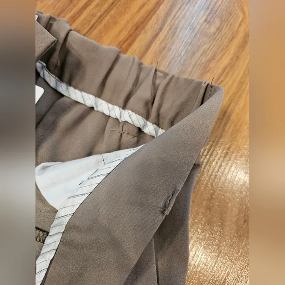 Tronjori Tan Flowy Wide-Leg Pants NWT - Picture 11 of 12